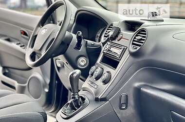 Минивэн Kia Carens 2008 в 