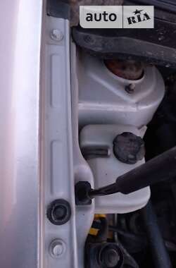 Минивэн Kia Carens 2006 в 