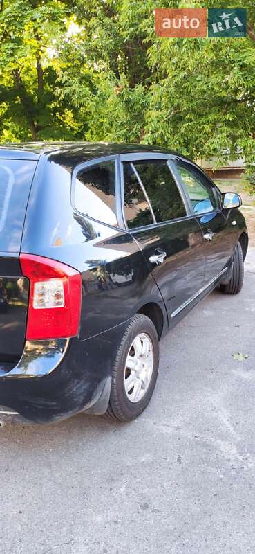 Мінівен Kia Carens 2007 в Києві