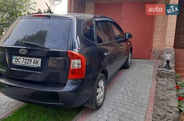 Минивэн Kia Carens 2007 в Львове