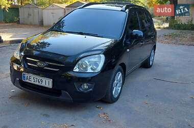 Минивэн Kia Carens 2006 в Днепре