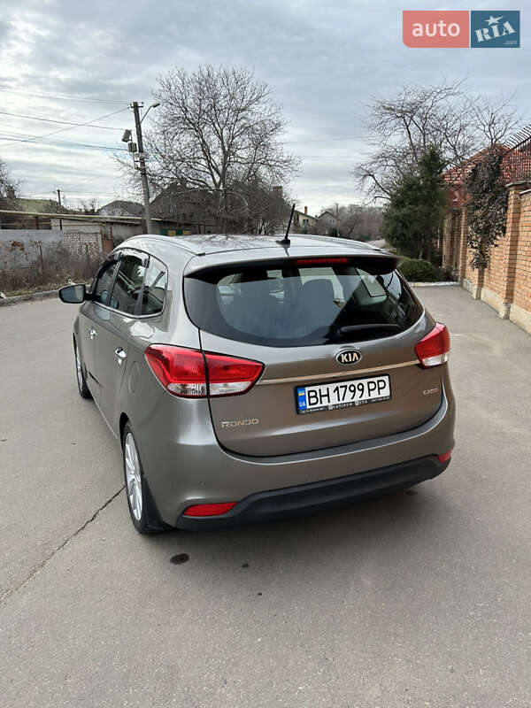 Мікровен Kia Carens 2015 в Одесі фото 7 Мікровен Kia Carens 2015 в Одесі