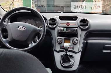 Минивэн Kia Carens 2007 в Львове