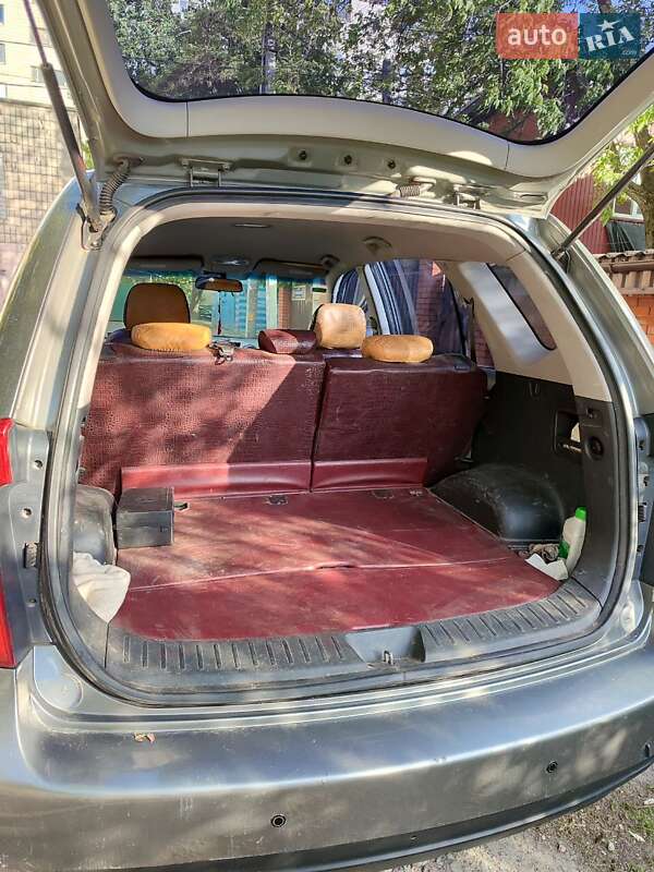 Мінівен Kia Carens 2010 в Києві