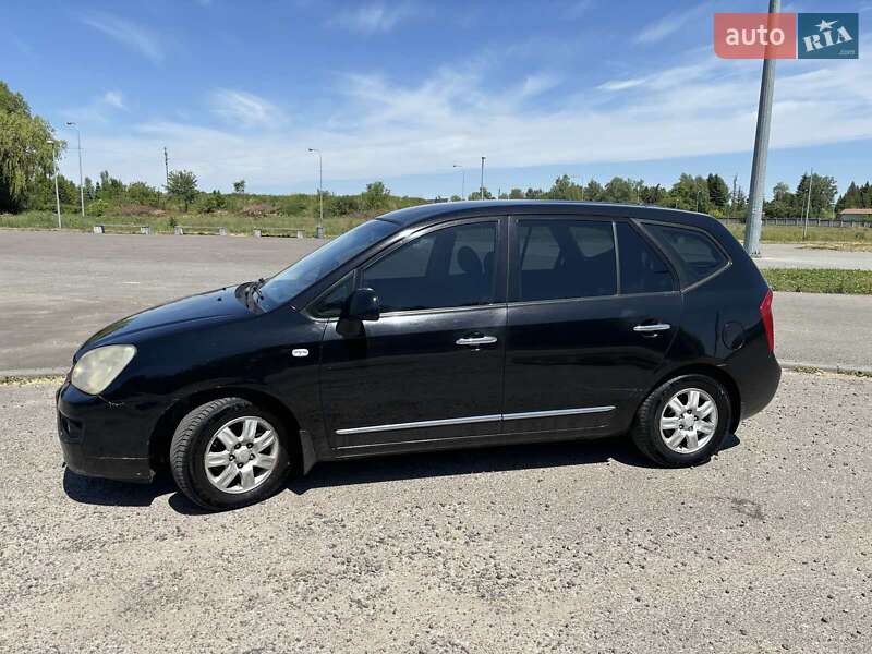 Kia Carens 2008