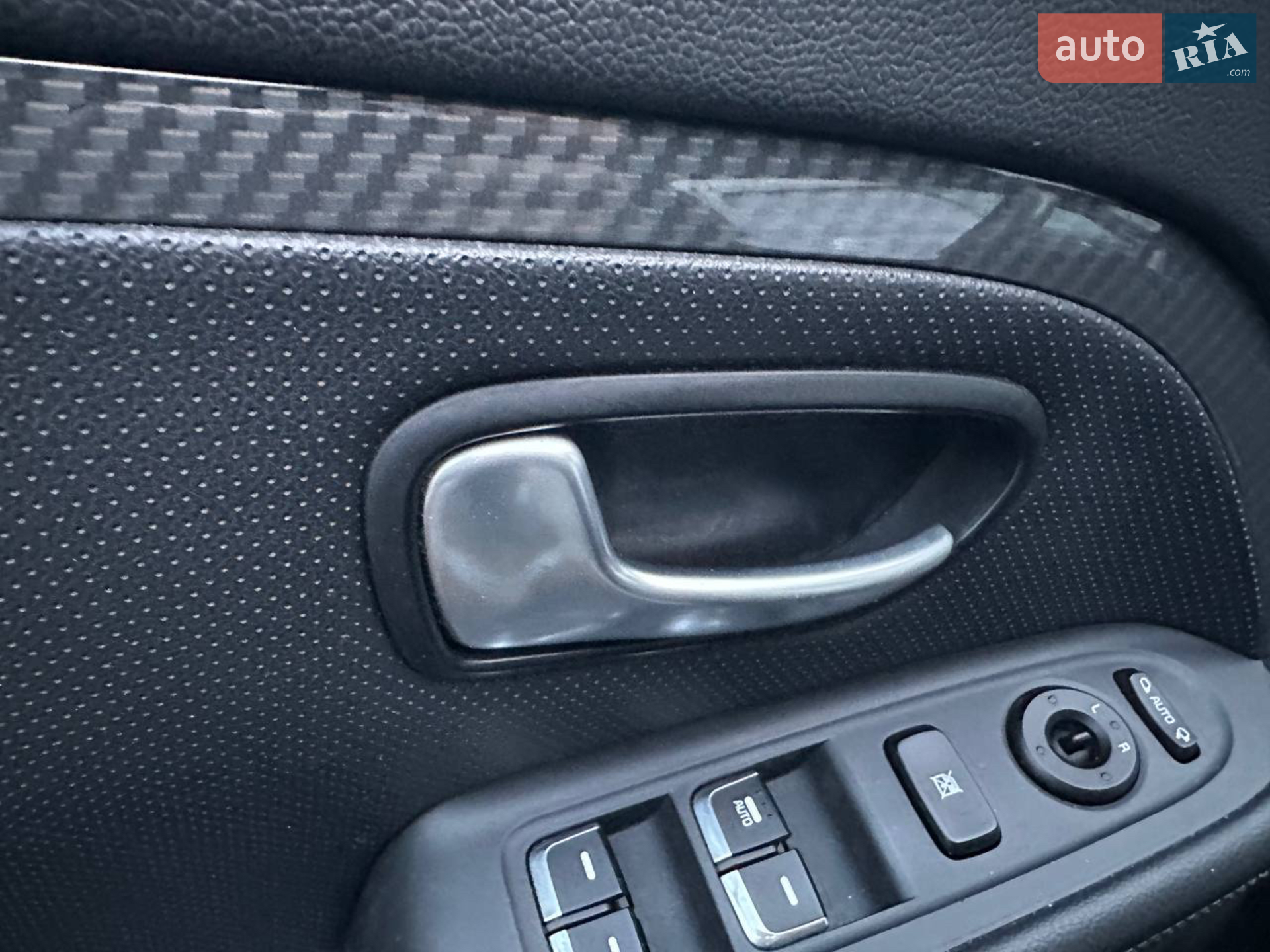 2017 Kia Carens - мініатюра 13