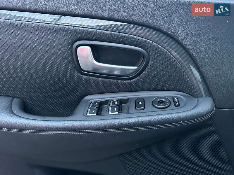 Мікровен Kia Carens 2017 в Києві