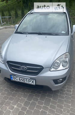 Минивэн Kia Carens 2008 в Львове