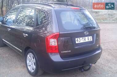 Минивэн Kia Carens 2007 в Стрые