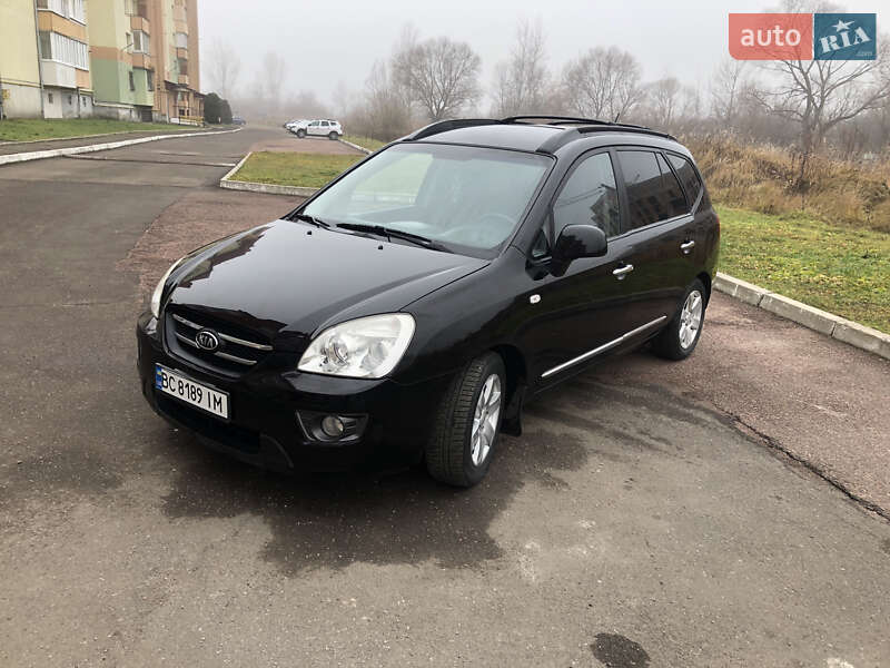 Мінівен Kia Carens 2007 в Дрогобичі