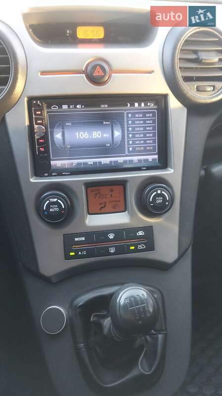 Минивэн Kia Carens 2008 в Полтаве фото 11 Минивэн Kia Carens 2008 в Полтаве