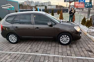 Микровэн Kia Carens 2011 в Киеве