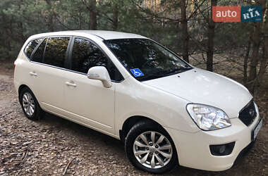 Микровэн Kia Carens 2011 в Киеве