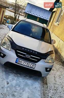 Мінівен Kia Carens 2006 в Почаєві