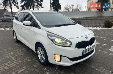 Микровэн Kia Carens 2016 в Хмельницком