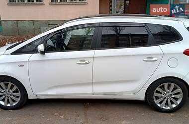 Микровэн Kia Carens 2013 в Киеве