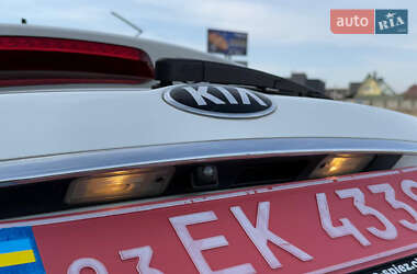 Микровэн Kia Carens 2013 в Луцке