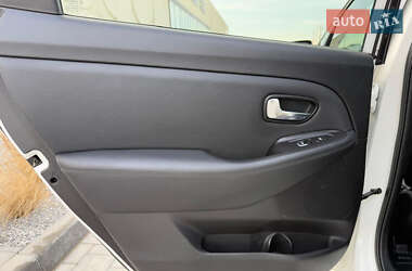 Микровэн Kia Carens 2013 в Луцке