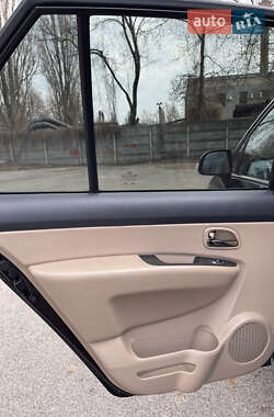 Микровэн Kia Carens 2011 в 