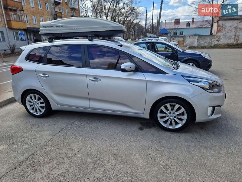Мікровен Kia Carens 2013 в Чернігові