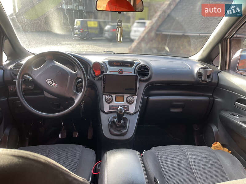 Мінівен Kia Carens 2007 в Житомирі