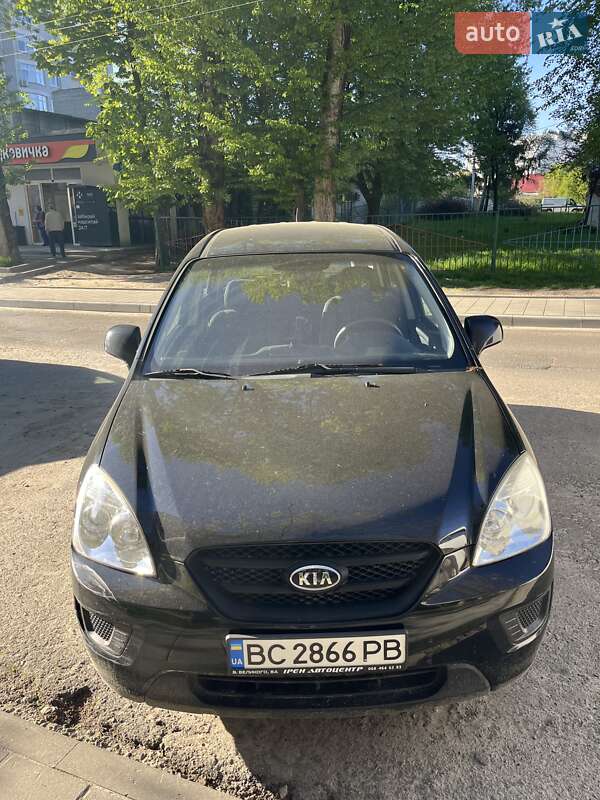 Минивэн Kia Carens 2008 в 