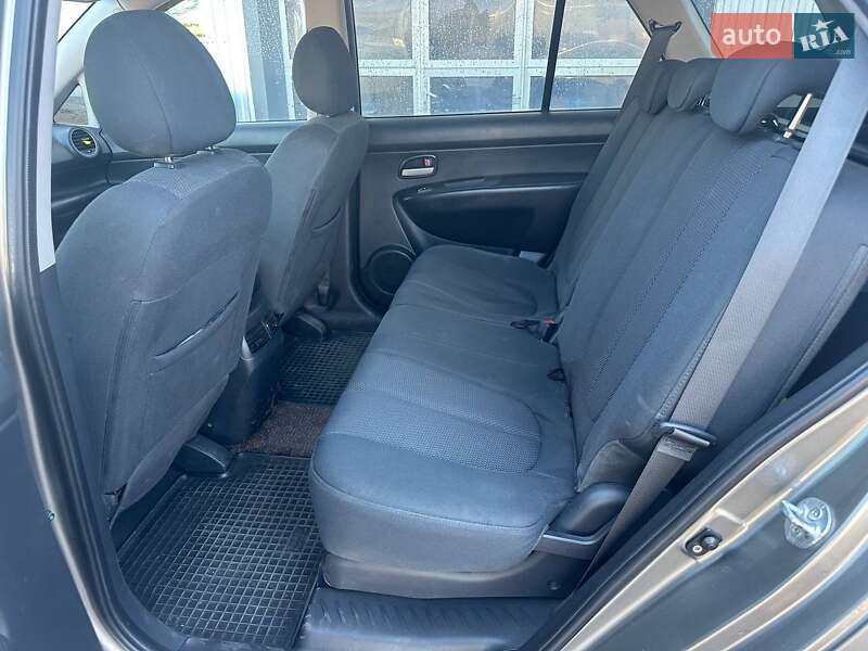 Мінівен Kia Carens 2008 в Сарнах