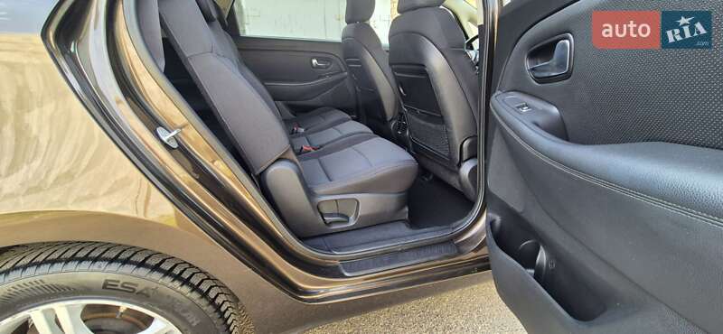 Микровэн Kia Carens 2015 в Киеве