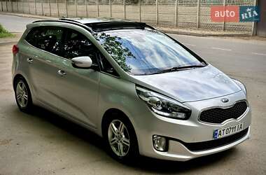Мікровен Kia Carens 2016 в Івано-Франківську
