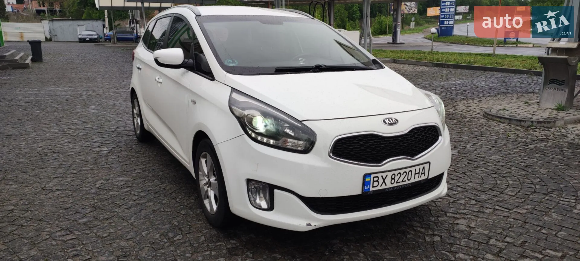 2016 Kia Carens - фото 1