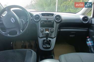Минивэн Kia Carens 2007 в 