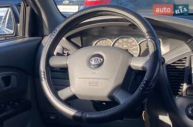 Мінівен Kia Carens 2006 в 