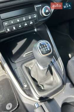 Мікровен Kia Carens 2013 в 