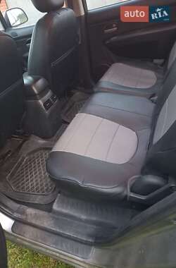 Минивэн Kia Carens 2008 в 