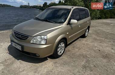 Минивэн Kia Carens 2003 в Киеве