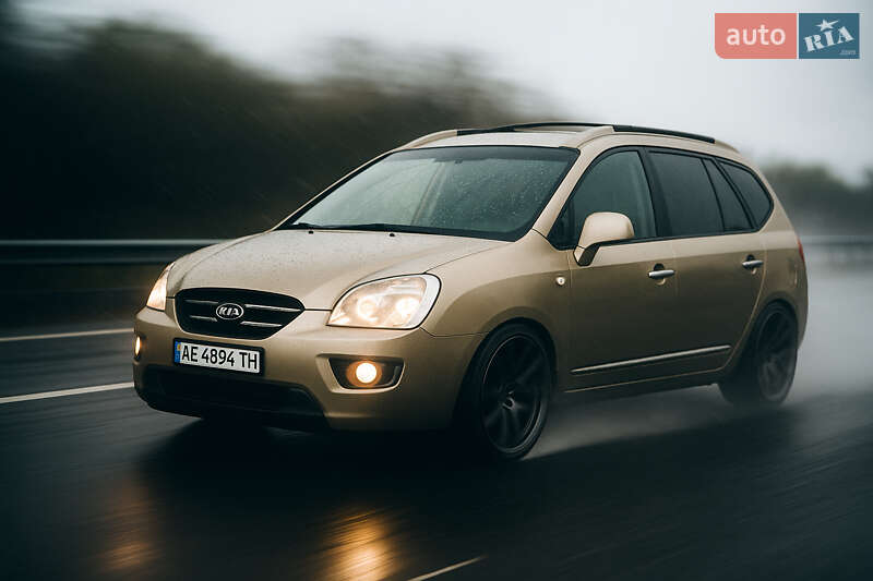 Kia Carens 2007