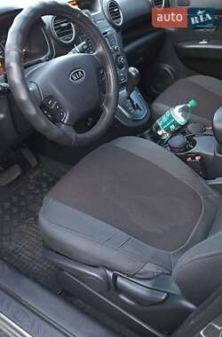 Мікровен Kia Carens 2011 в Києві