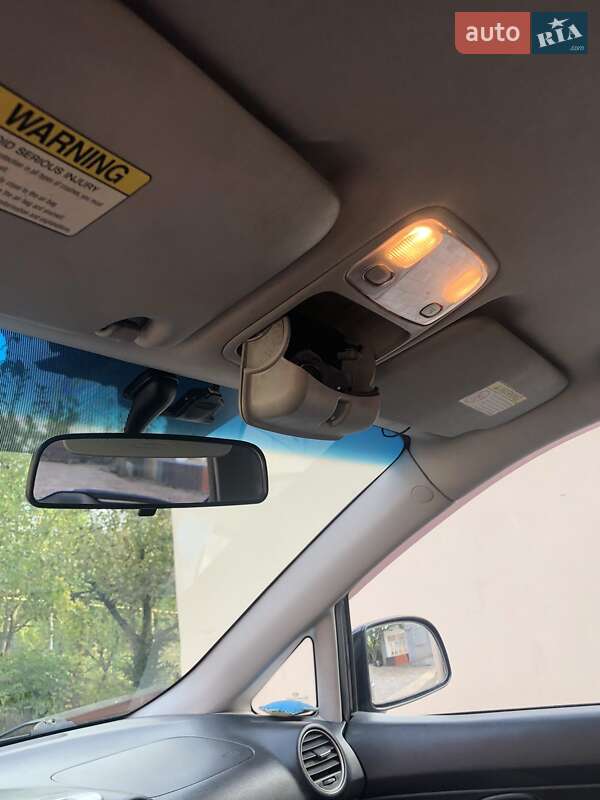 Минивэн Kia Carens 2008 в Хмельницком фото 19 Минивэн Kia Carens 2008 в Хмельницком