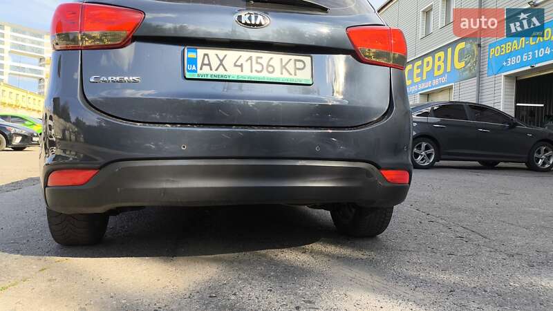Микровэн Kia Carens 2015 в Харькове