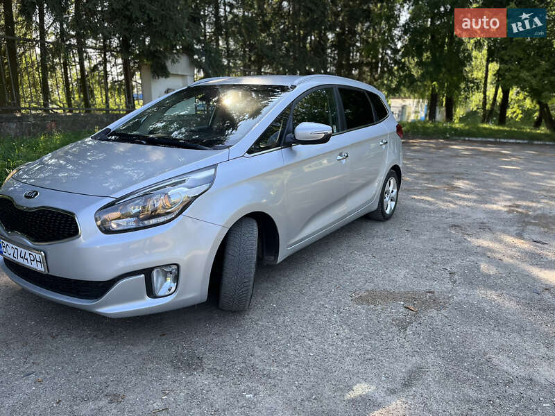 Микровэн Kia Carens 2013 в Новом Роздоле