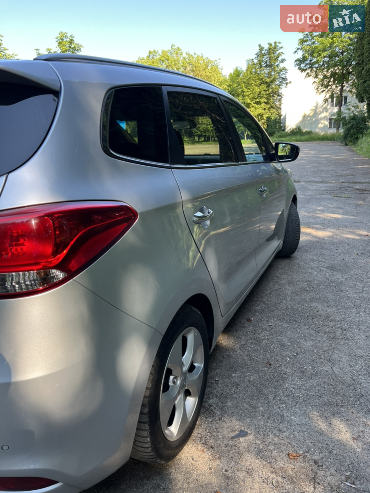2013 Kia Carens - мініатюра 12
