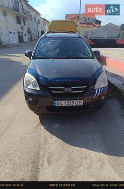 Минивэн Kia Carens 2007 в Стрые