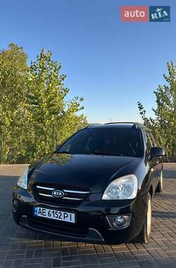 Минивэн Kia Carens 2006 в Днепре