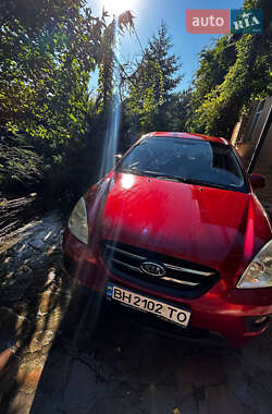Мінівен Kia Carens 2008 в Овідіополі