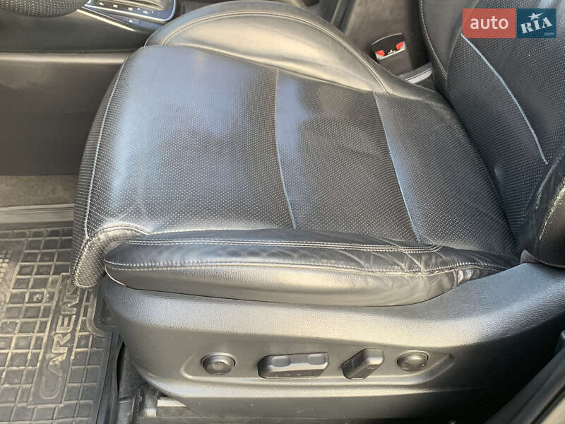 Мікровен Kia Carens 2016 в Рівному