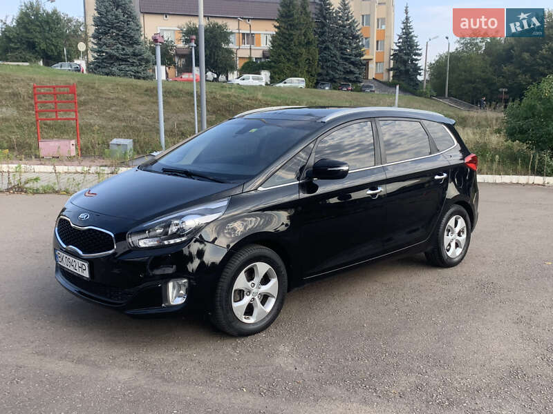 Мікровен Kia Carens 2016 в Рівному