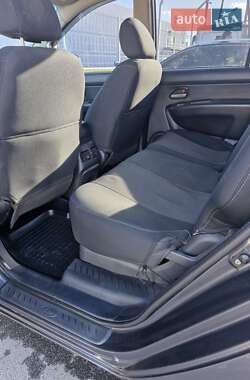 Минивэн Kia Carens 2008 в Виннице