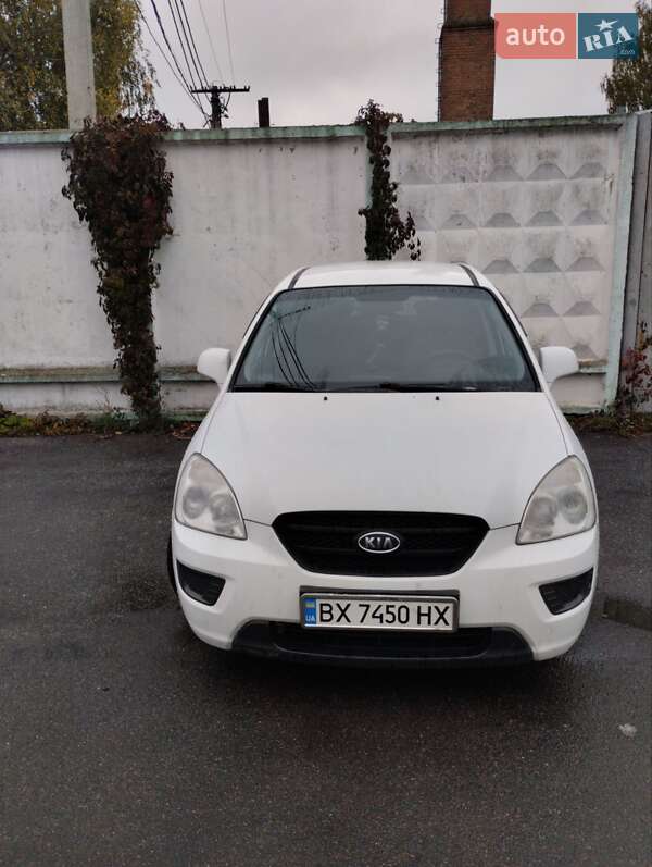 Минивэн Kia Carens 2007 в Хмельницком фото Минивэн Kia Carens 2007 в Хмельницком