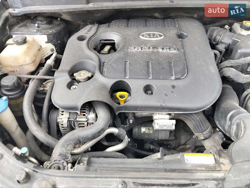 Мінівен Kia Carens 2007 в Тернополі