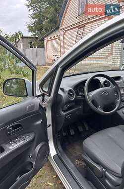 Минивэн Kia Carens 2009 в 